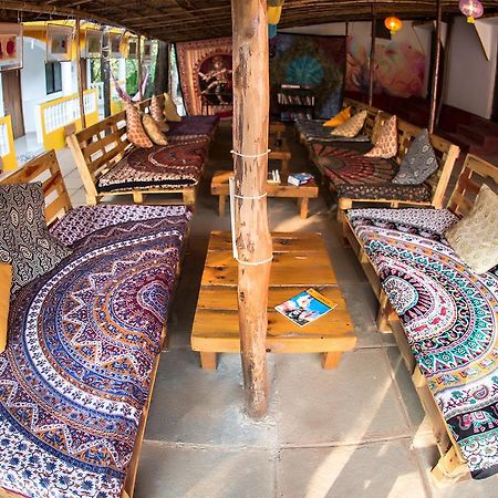 Dreams Hostel Вагатор Экстерьер фото