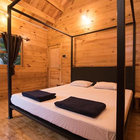 Dreams Hostel Вагатор Экстерьер фото