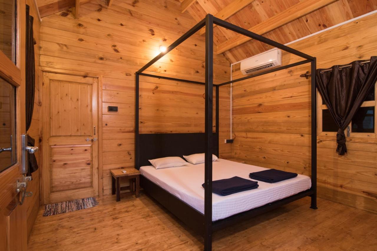 Dreams Hostel Вагатор Экстерьер фото